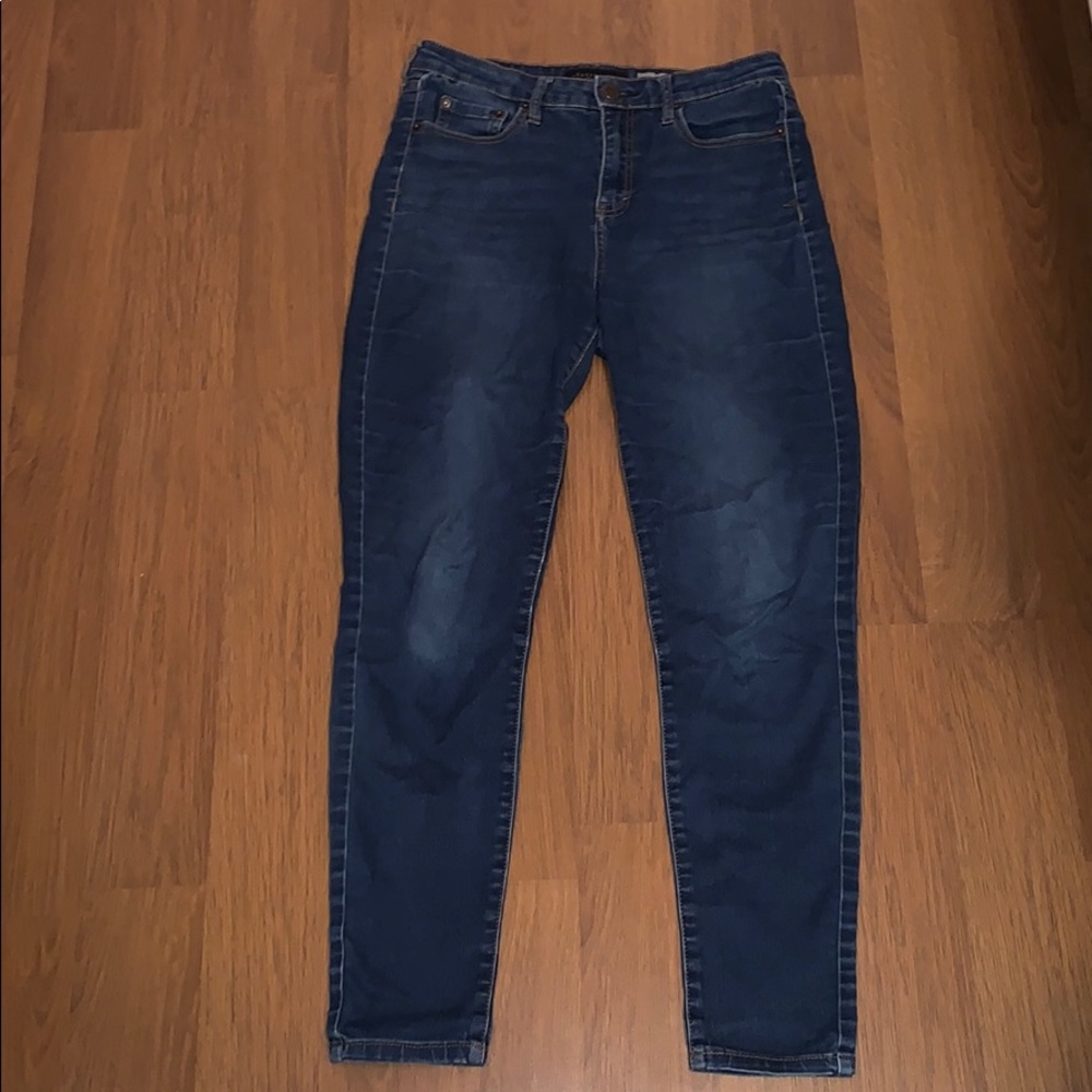 Blue jeggings
